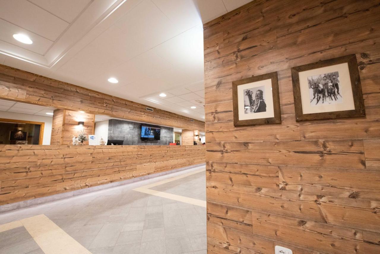 Th La Thuile - Planibel Hotel מראה חיצוני תמונה